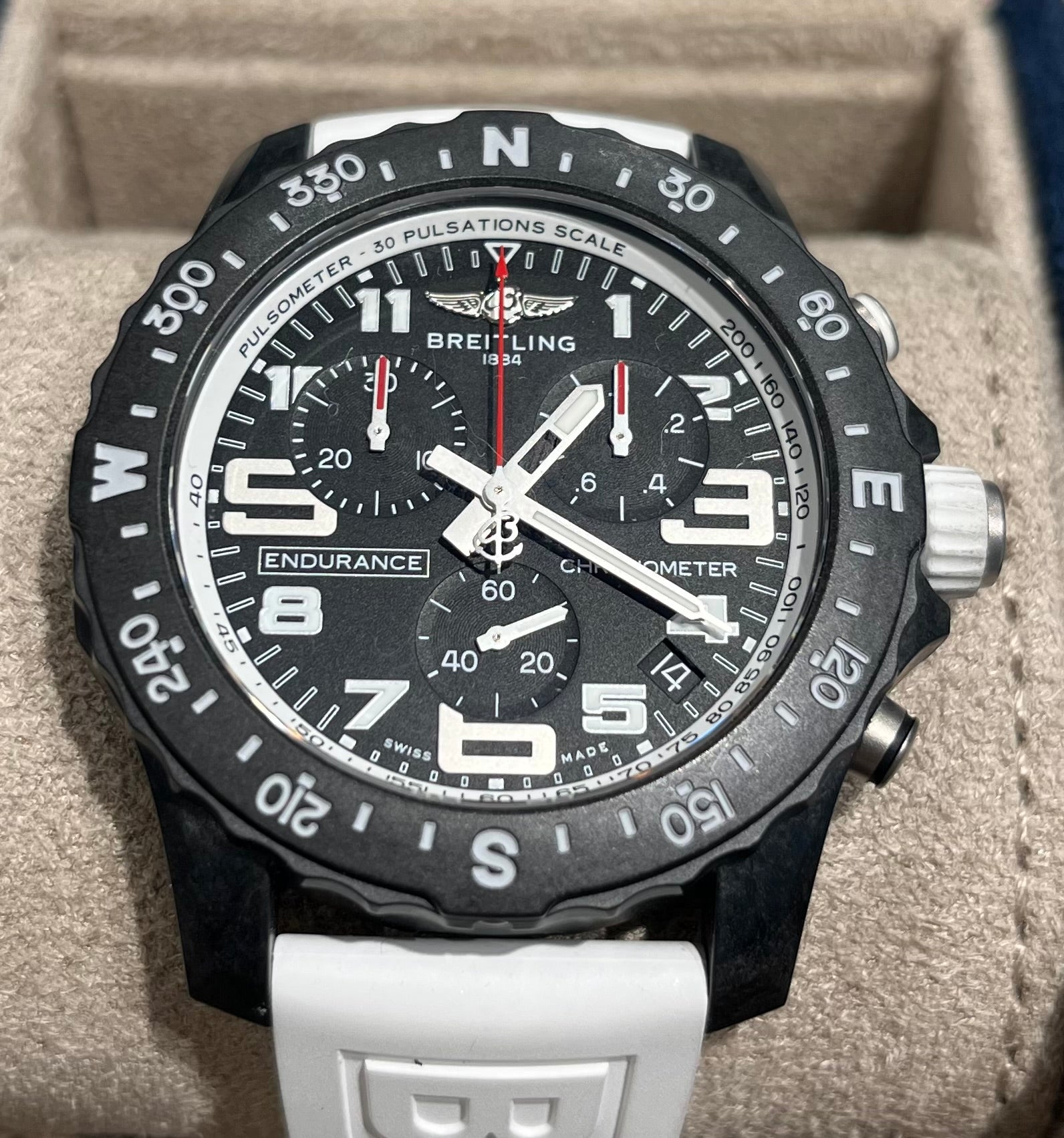 BREITLING Endurance Pro