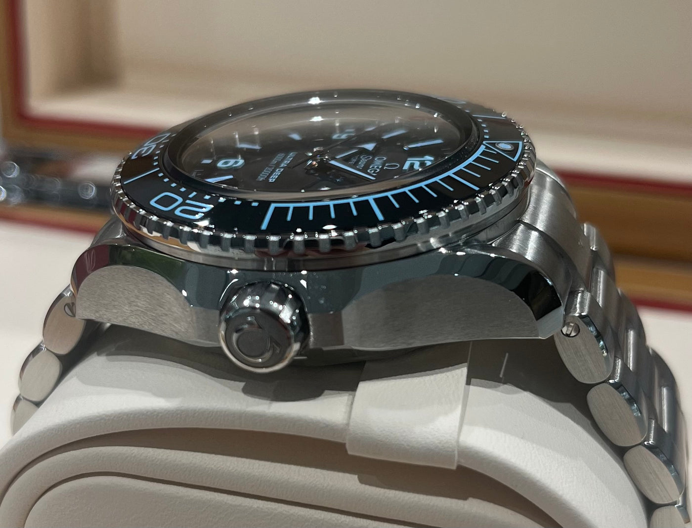 OMEGA Seamaster Planet Ocean Ultra Deep