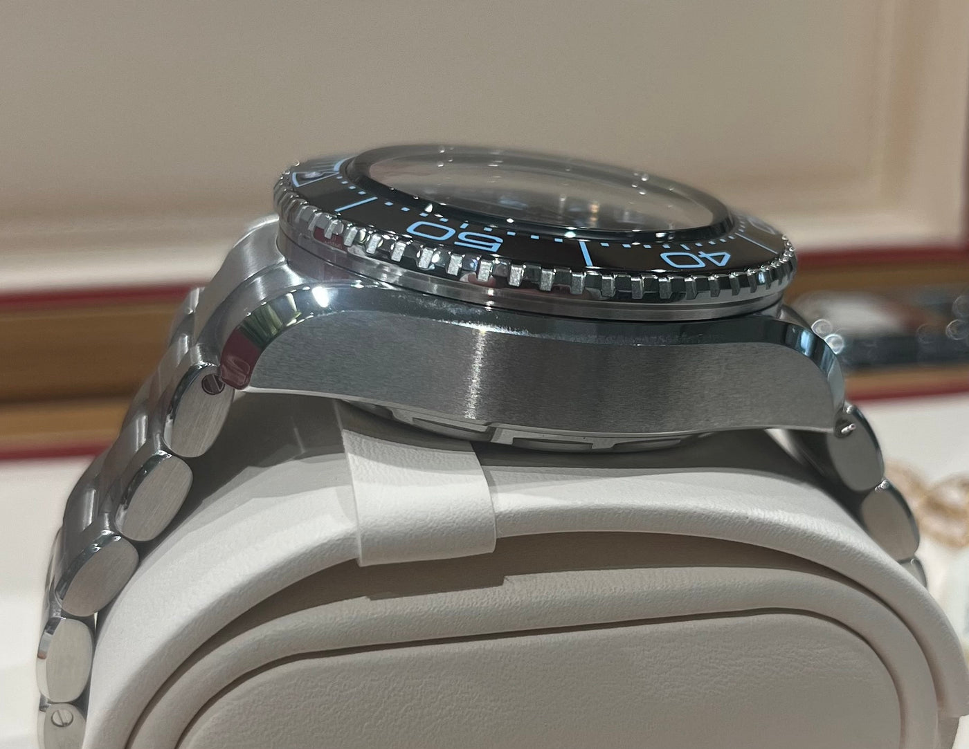 OMEGA Seamaster Planet Ocean Ultra Deep