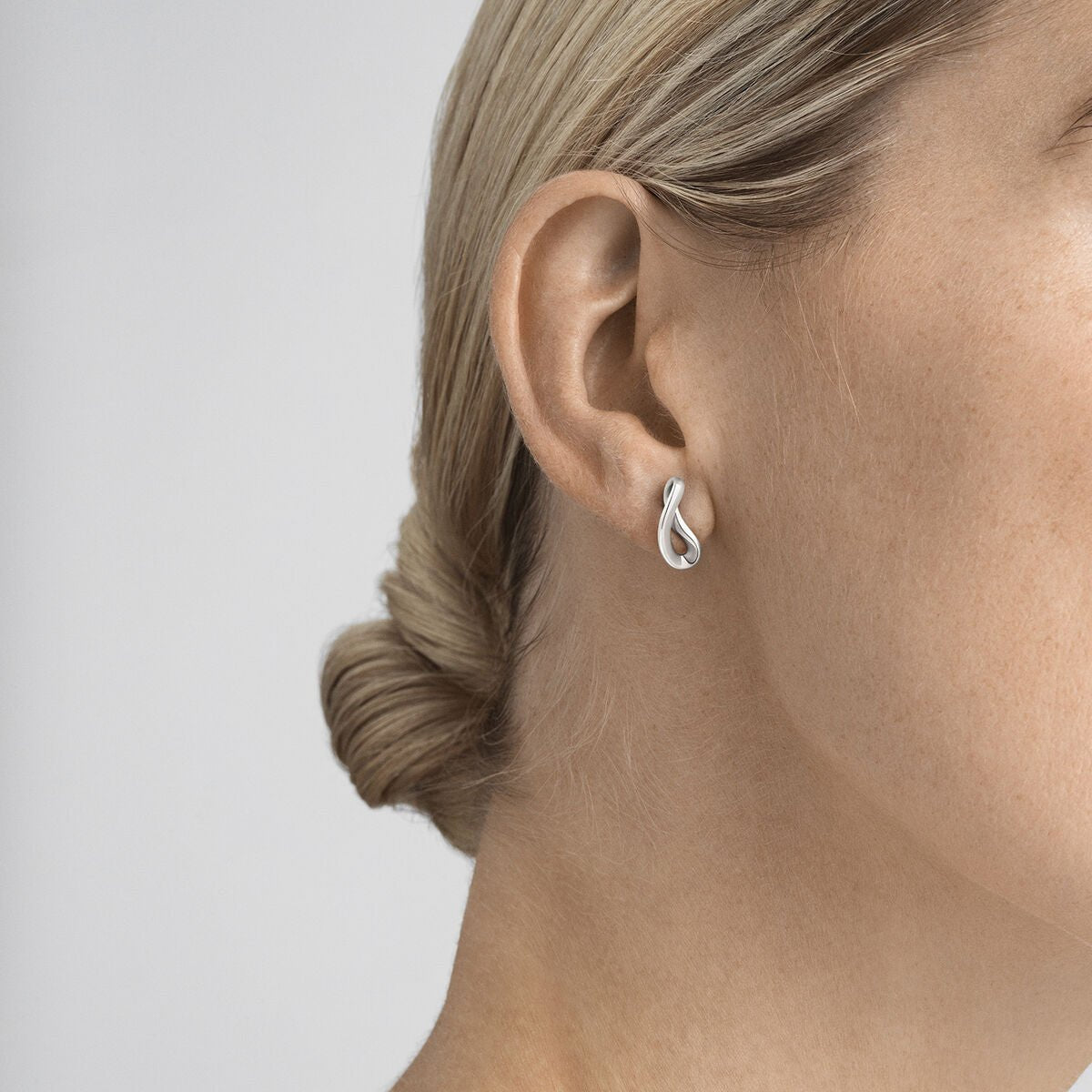 Georg Jensen - Infinity Earstud - Tustains Jewellers