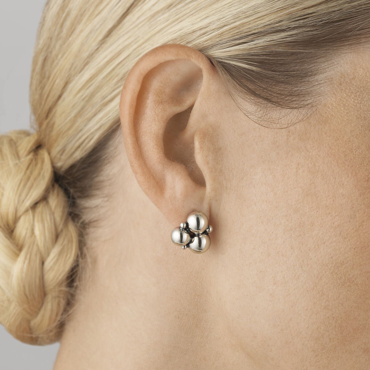 Georg Jensen - Moonlight Grape Earstud - Tustains Jewellers
