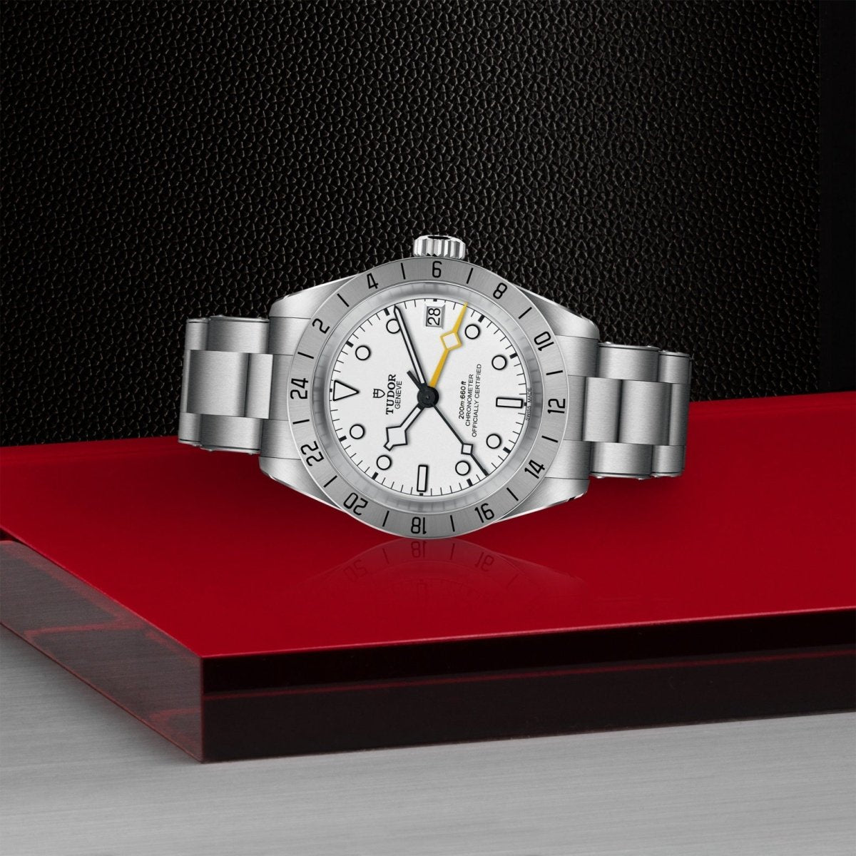 **NEW**TUDOR - Black Bay Pro - Tustains Jewellers