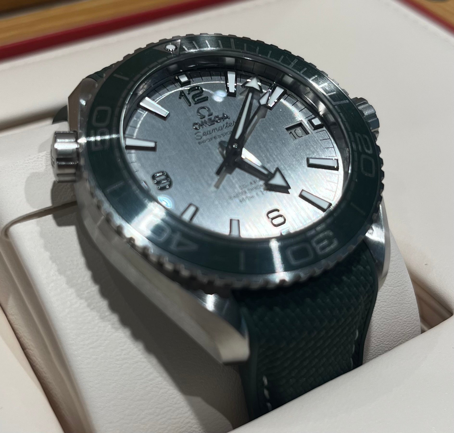 OMEGA Seamaster Planet Ocean 43.5mm