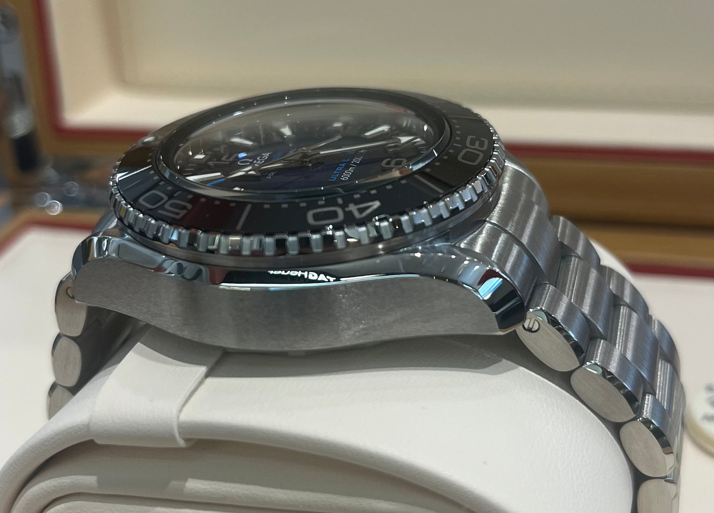 OMEGA Seamaster Planet Ocean Ultra Deep