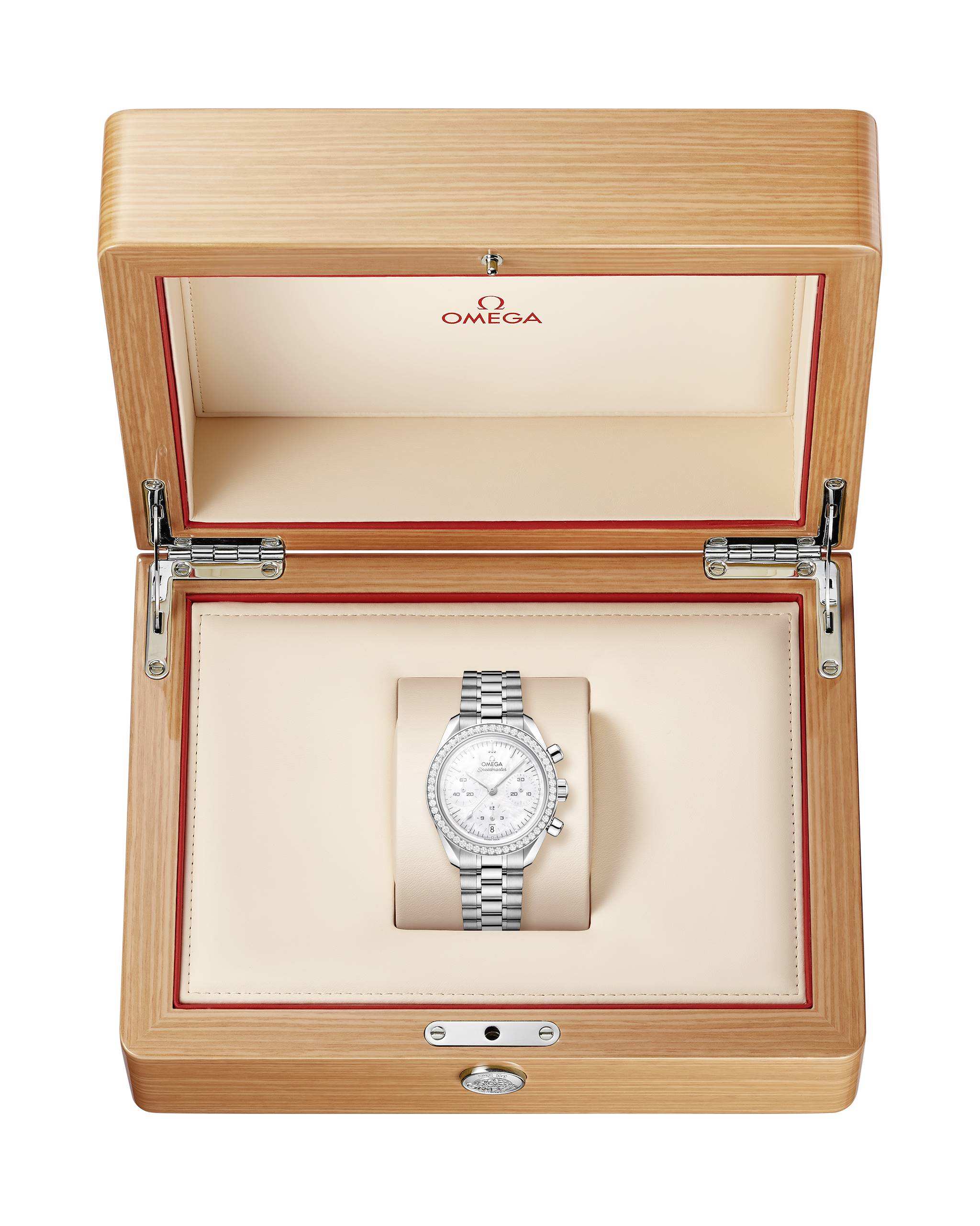 **NEW** Omega - Speedmaster 38