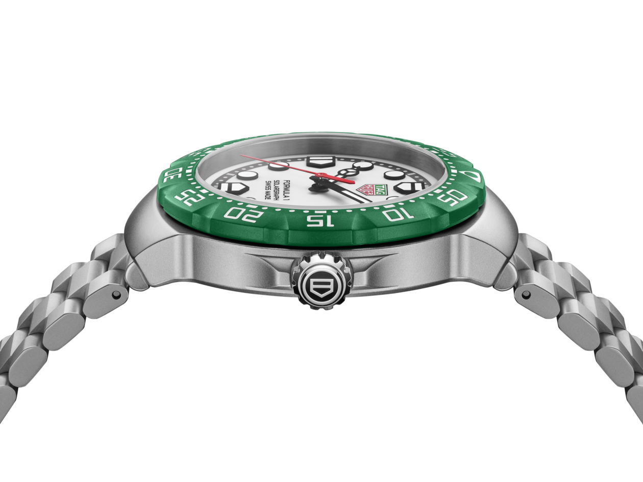 **NEW** TAG Heuer - Formula 1 Solargraph