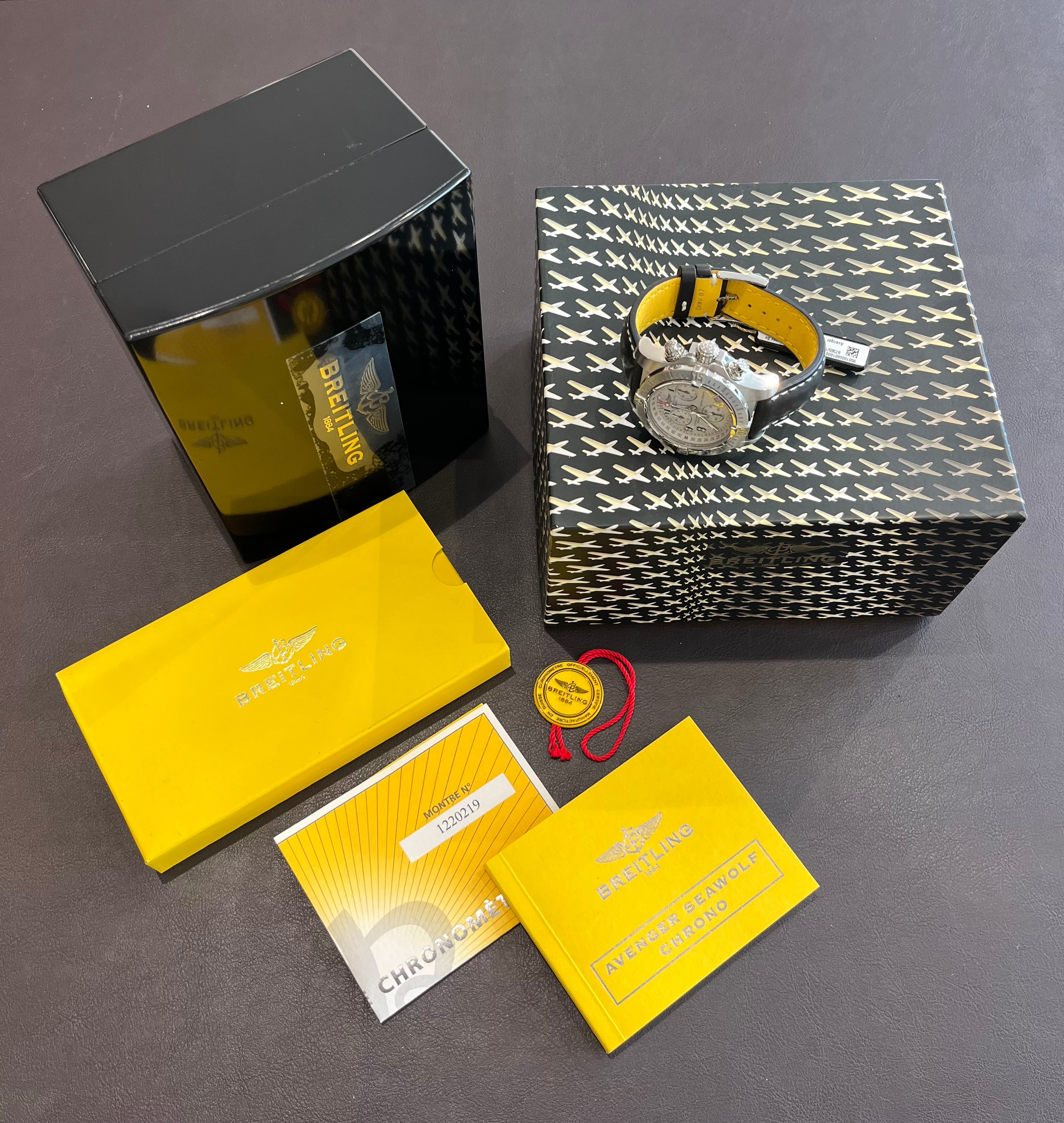 BREITLING Avenger Seawolf 45mm