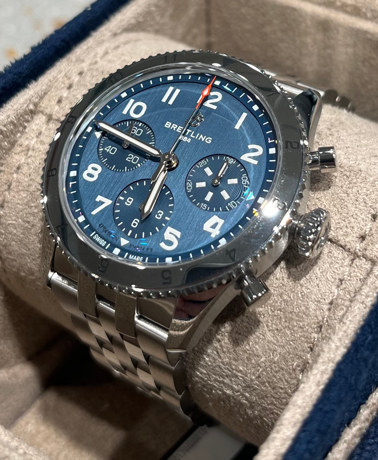 BREITLING Classic Avi