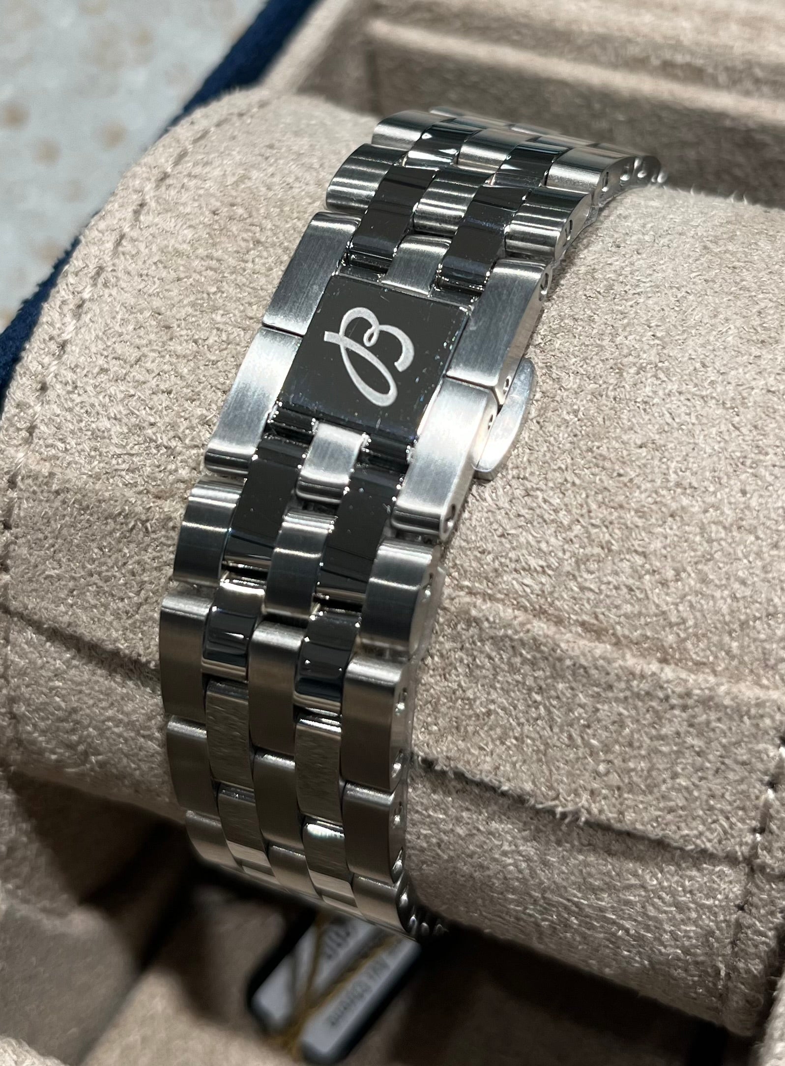 BREITLING Classic Avi