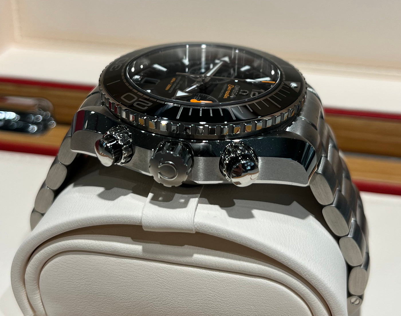 OMEGA Seamaster Planet Ocean Chronograph
