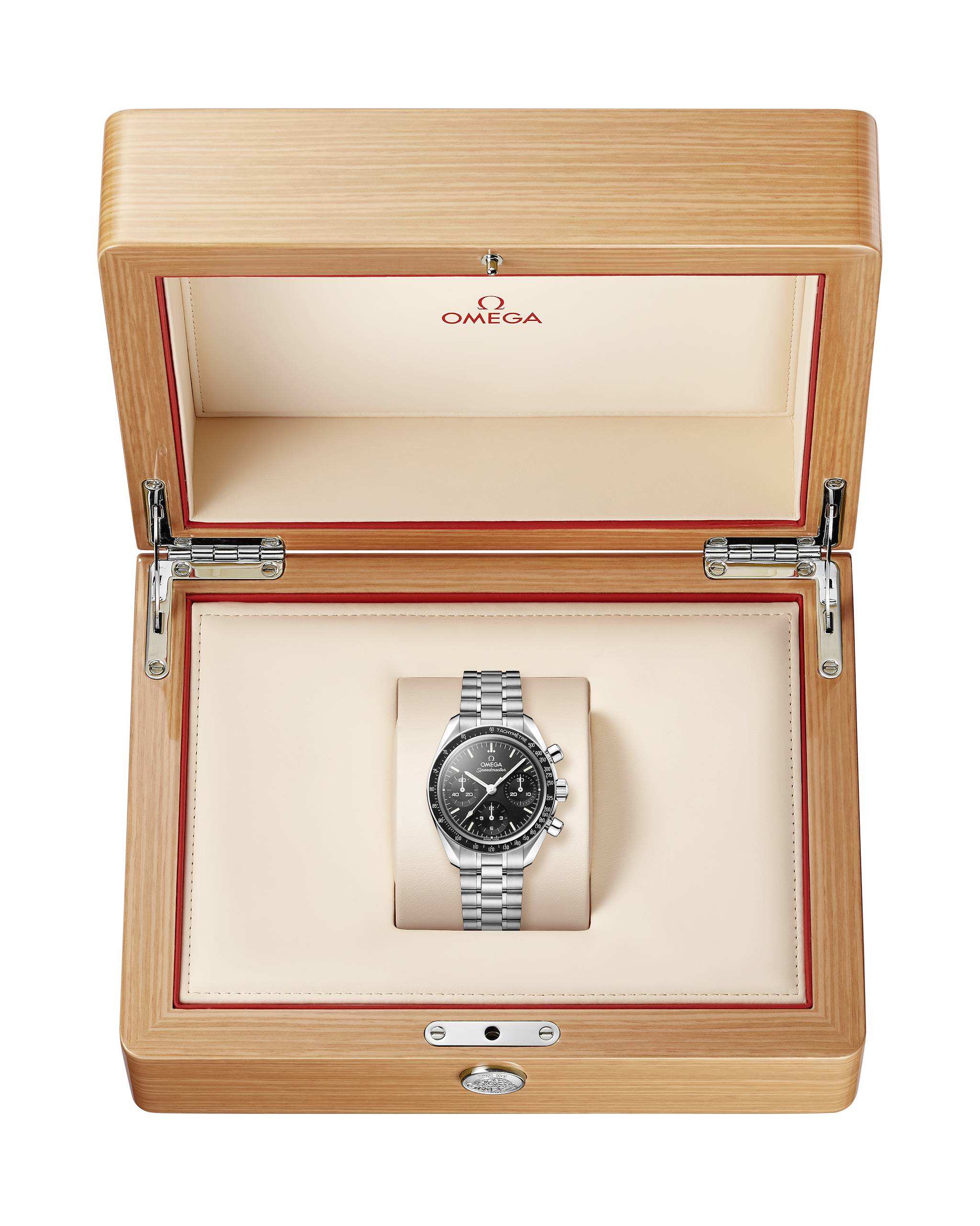 **NEW** Omega - Speedmaster 38