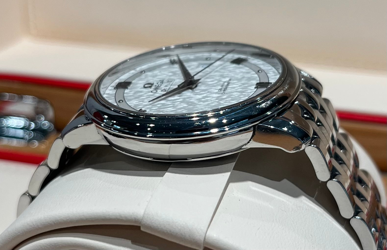 OMEGA De Ville Prestige