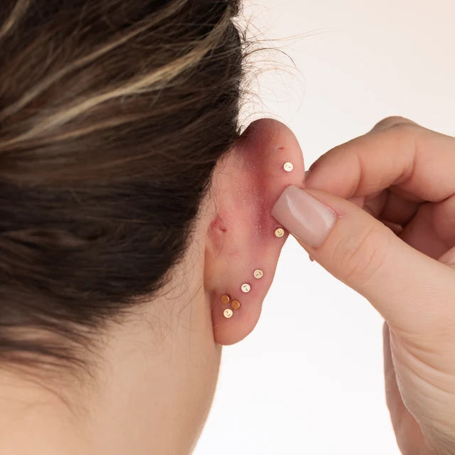 Scream Pretty Sparkling Teeny Flower Flat Back Earring