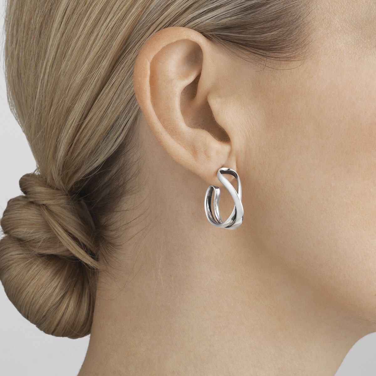 Georg Jensen - Small Infinity Earhoop - Tustains Jewellers