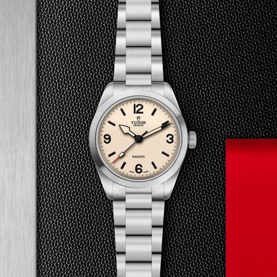 **NEW**  TUDOR - Heritage Ranger