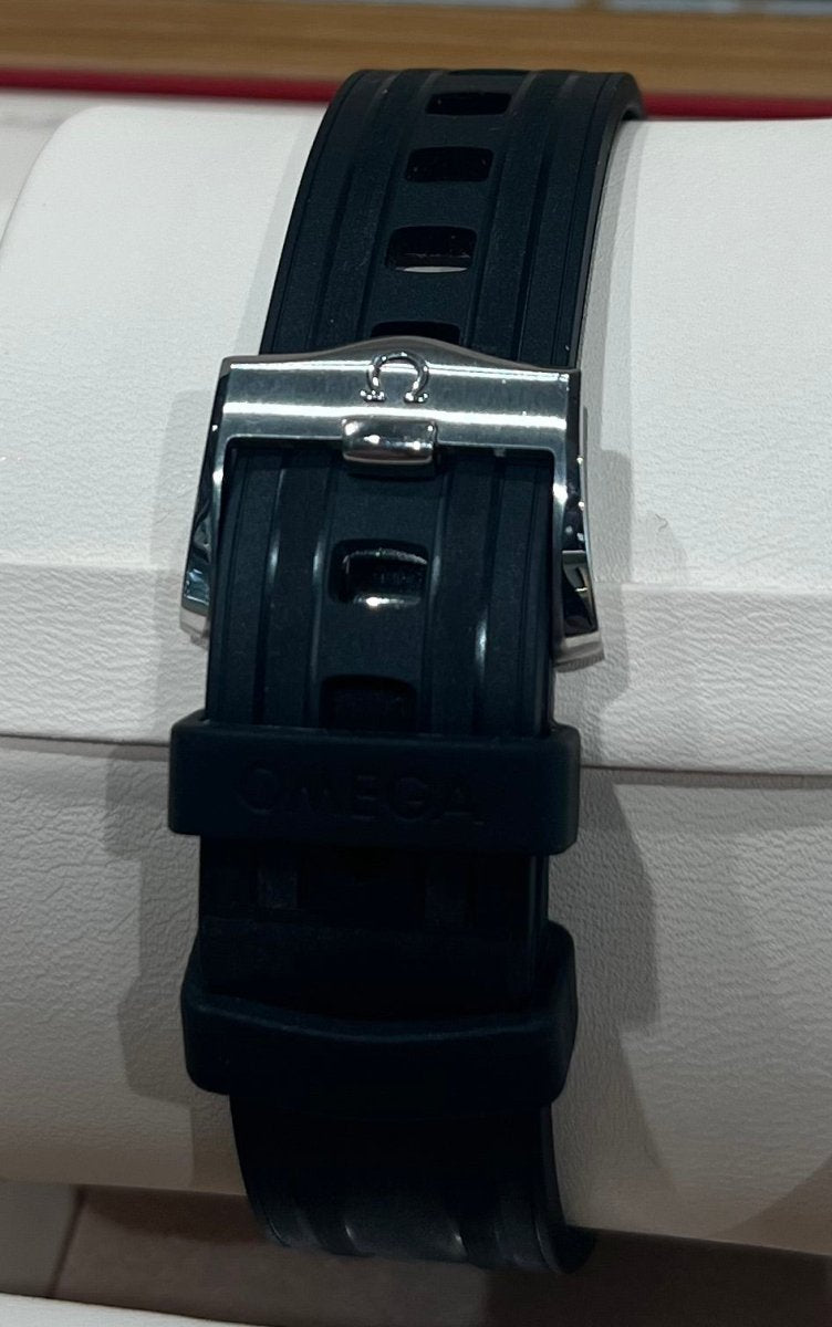 OMEGA Seamaster Diver 300m - Tustains Jewellers