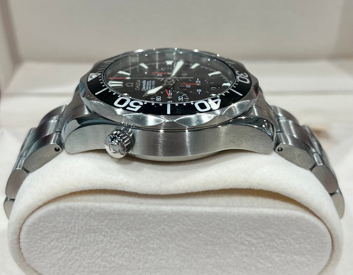 OMEGA Seamaster Diver 300m Chronograph - Tustains Jewellers