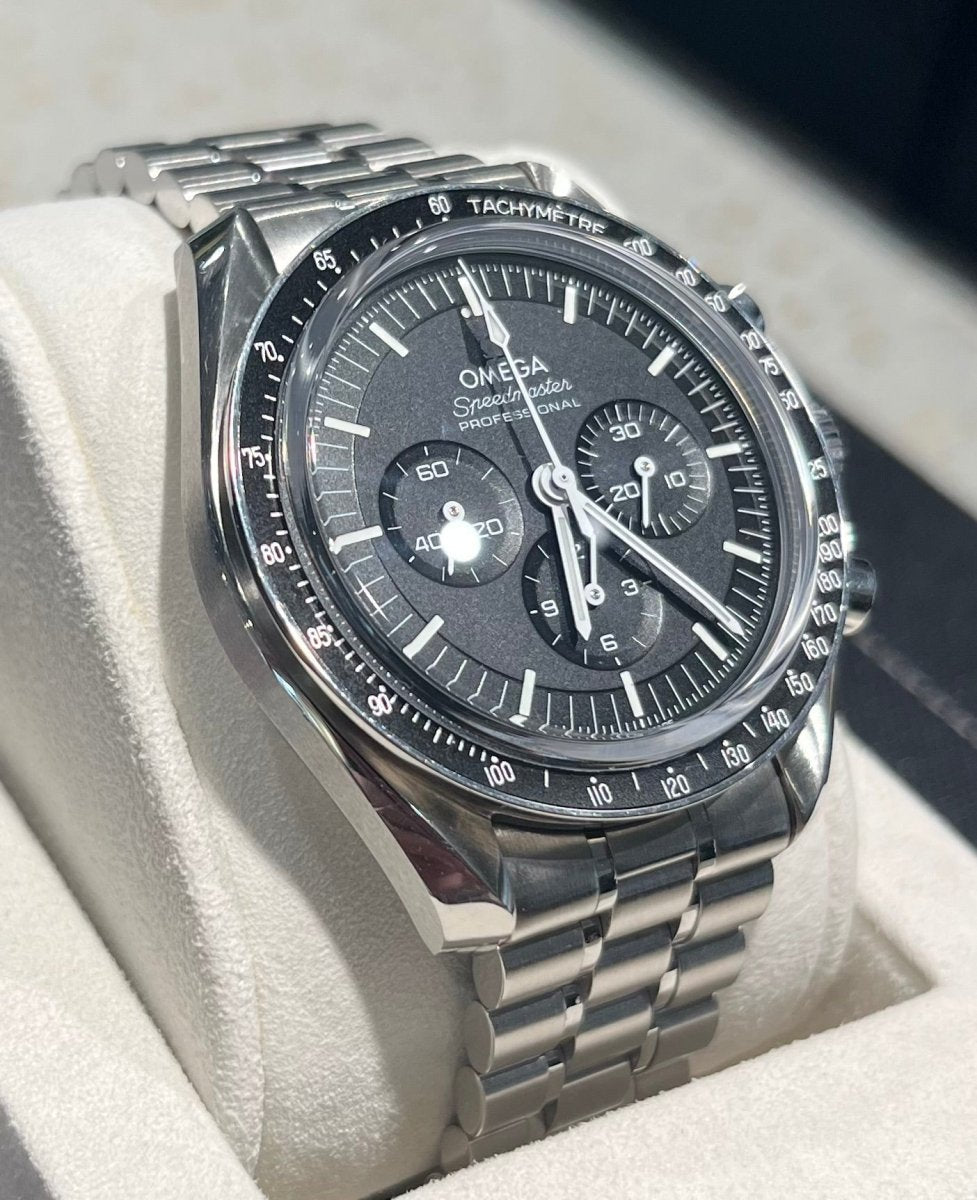 OMEGA Speedmaster Professional Moonwatch - Tustains Jewellers