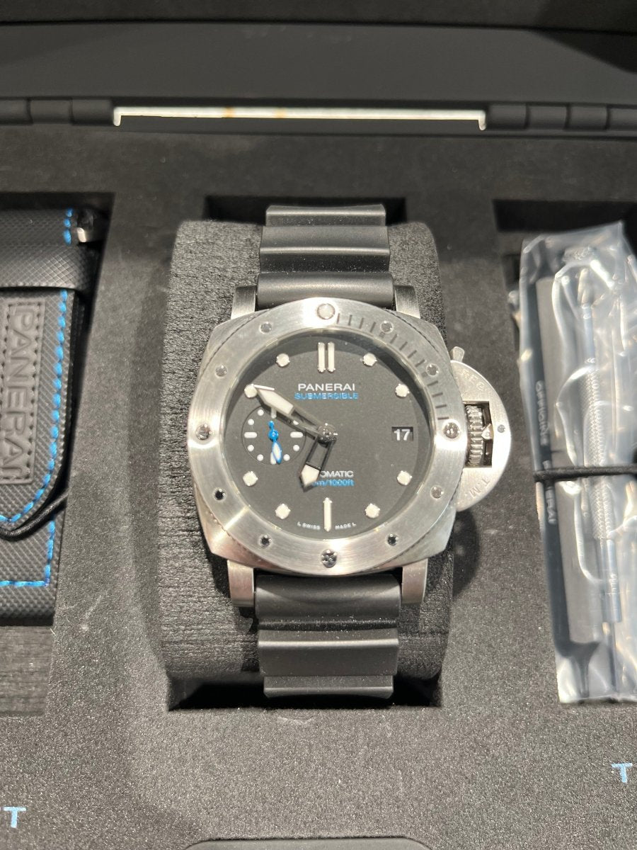 PANERAI Luminor Submersible 42mm PAM00973 - Tustains Jewellers