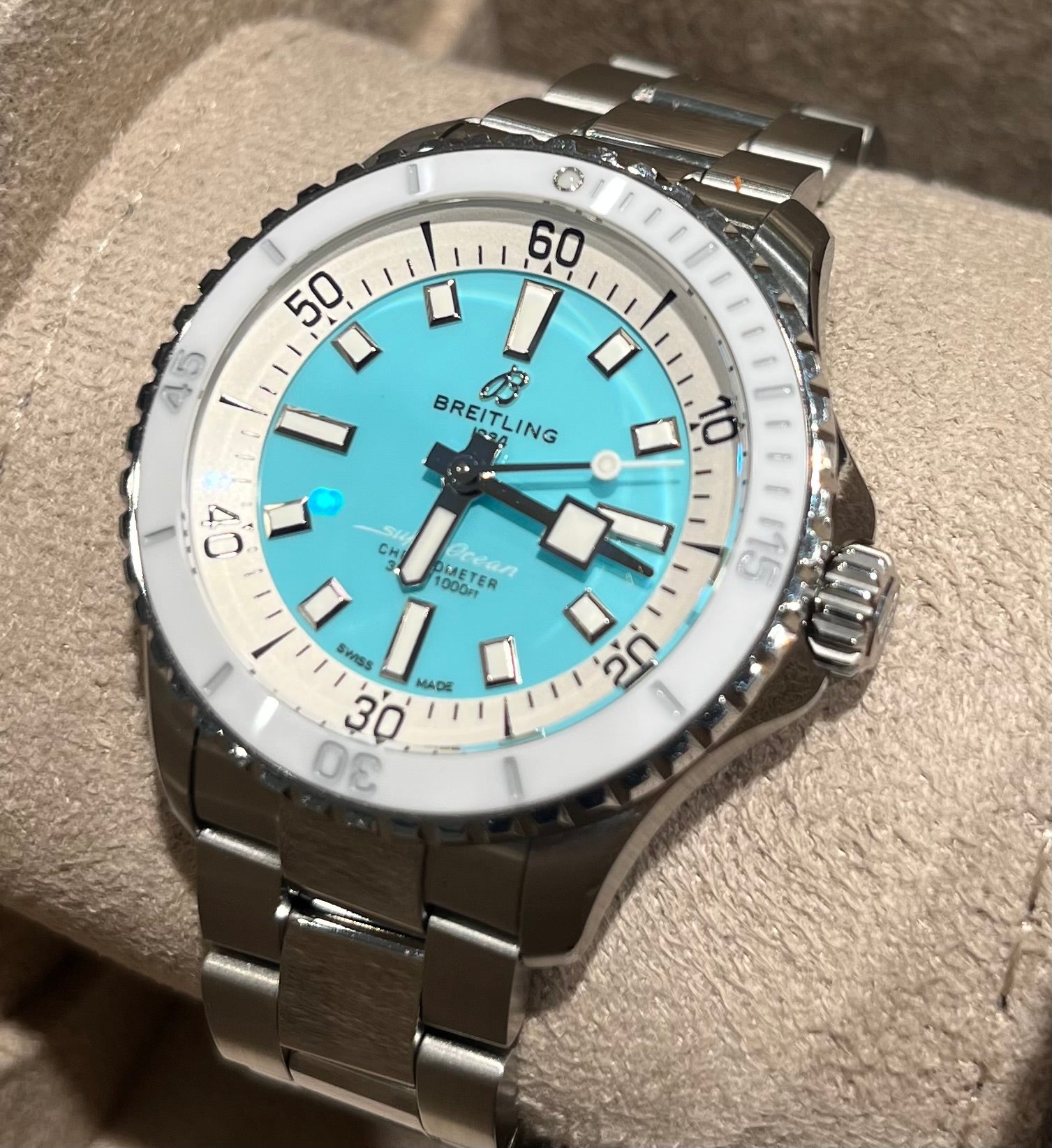 BREITLING Superocean 36