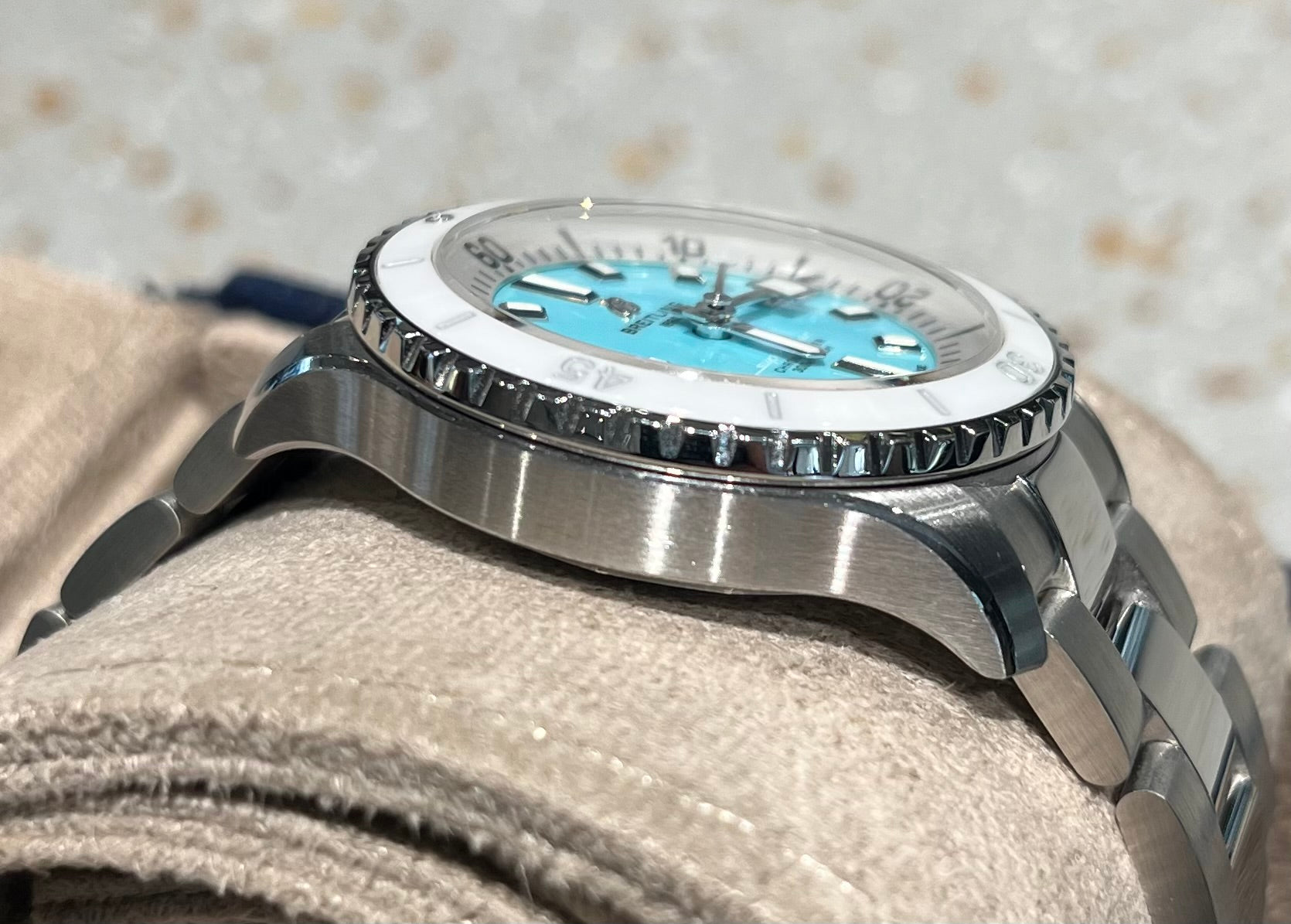 BREITLING Superocean 36