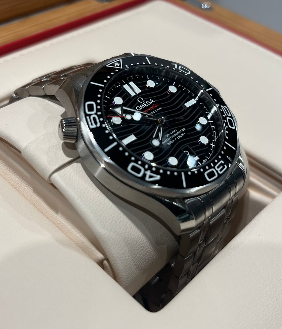 OMEGA Seamaster Diver 300m