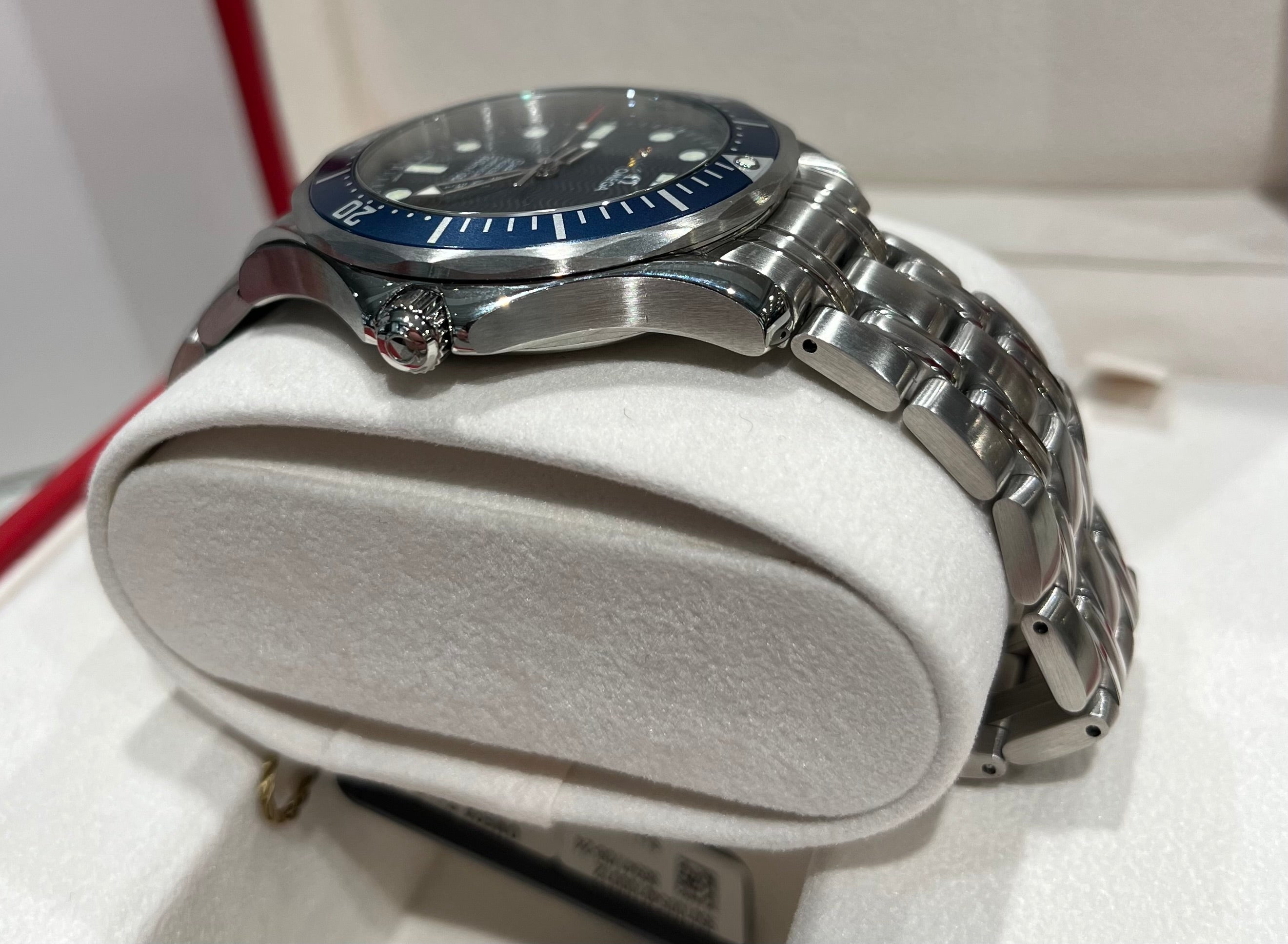 OMEGA Seamaster Diver 300m Automatic