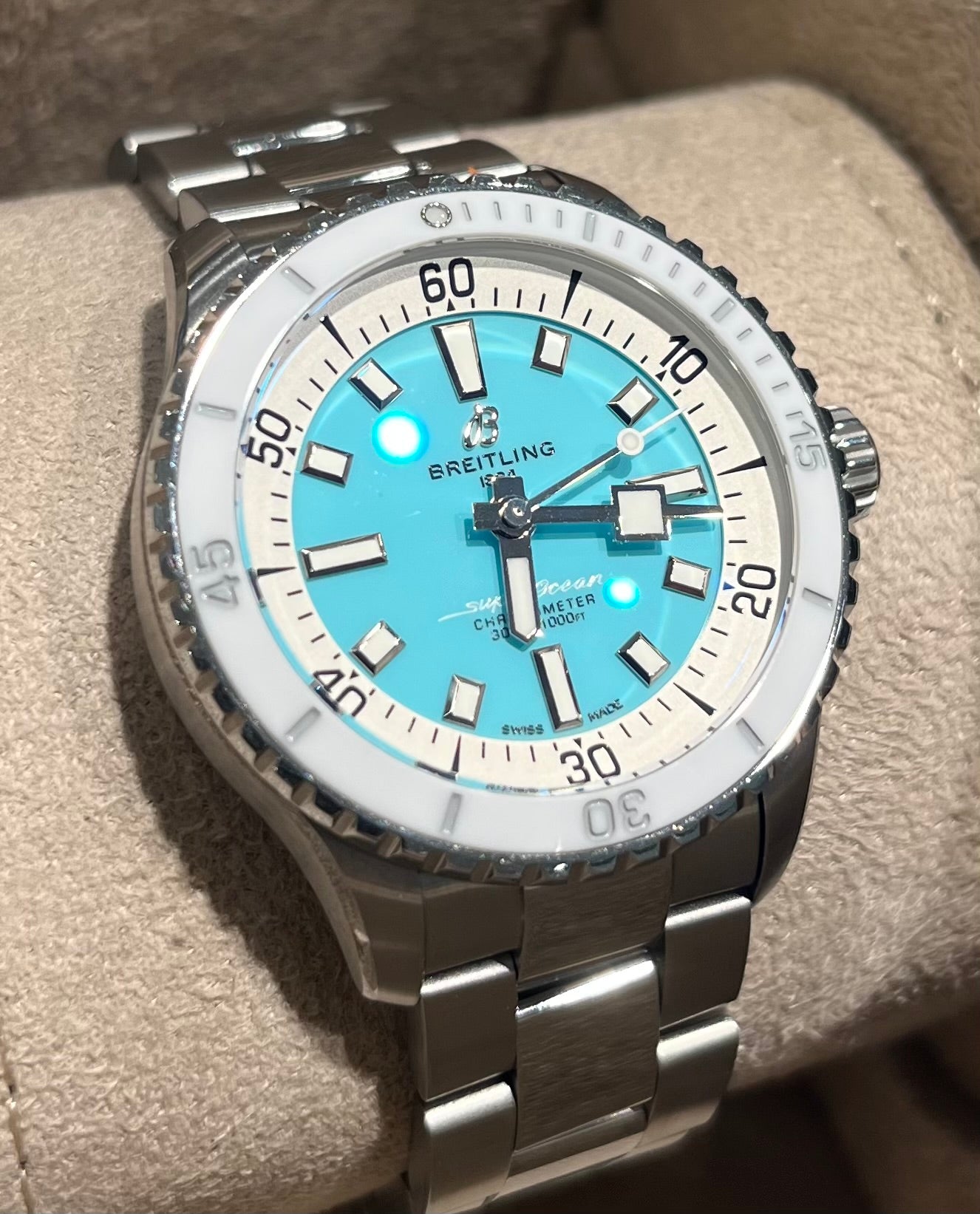 BREITLING Superocean 36