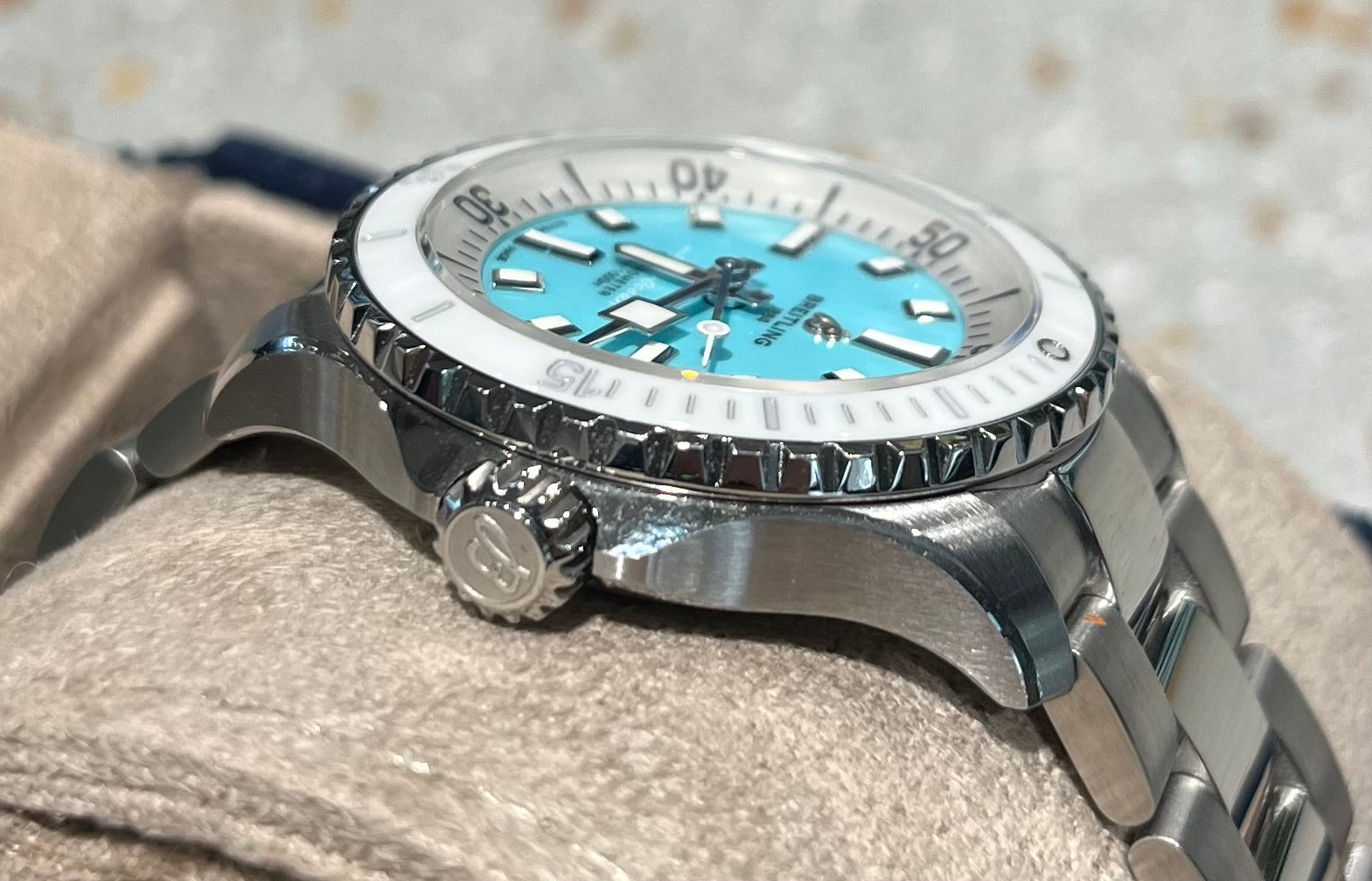 BREITLING Superocean 36