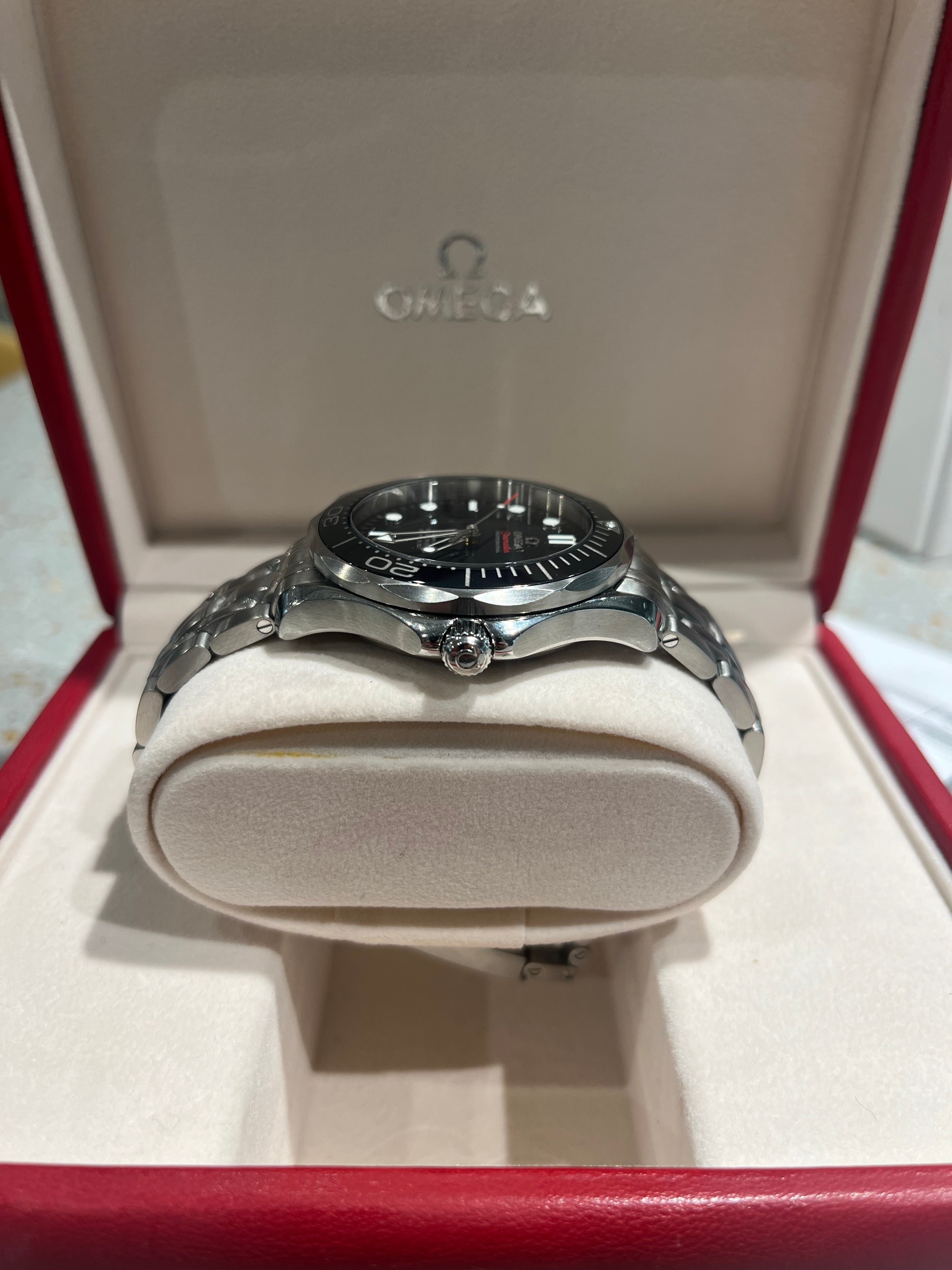 OMEGA Seamaster Diver 300m