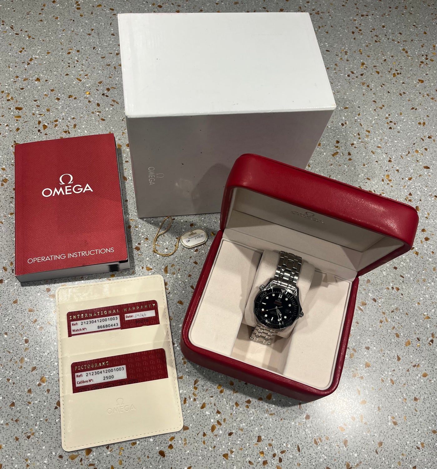 OMEGA Seamaster Diver 300m