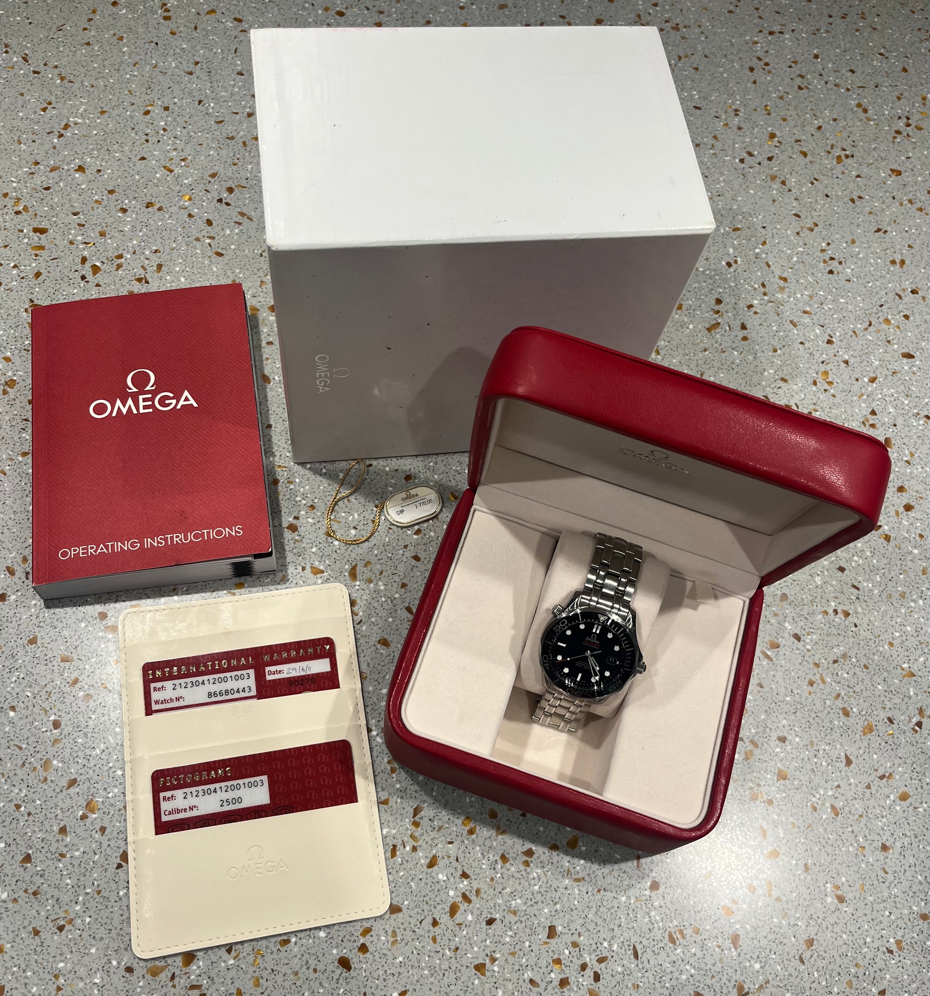 OMEGA Seamaster Diver 300m