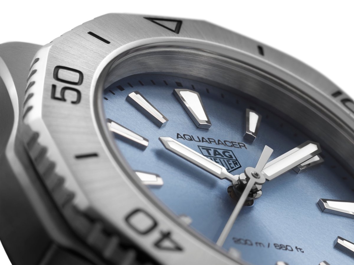 Tag Heuer - Aquaracer Professional 200 - Tustains Jewellers