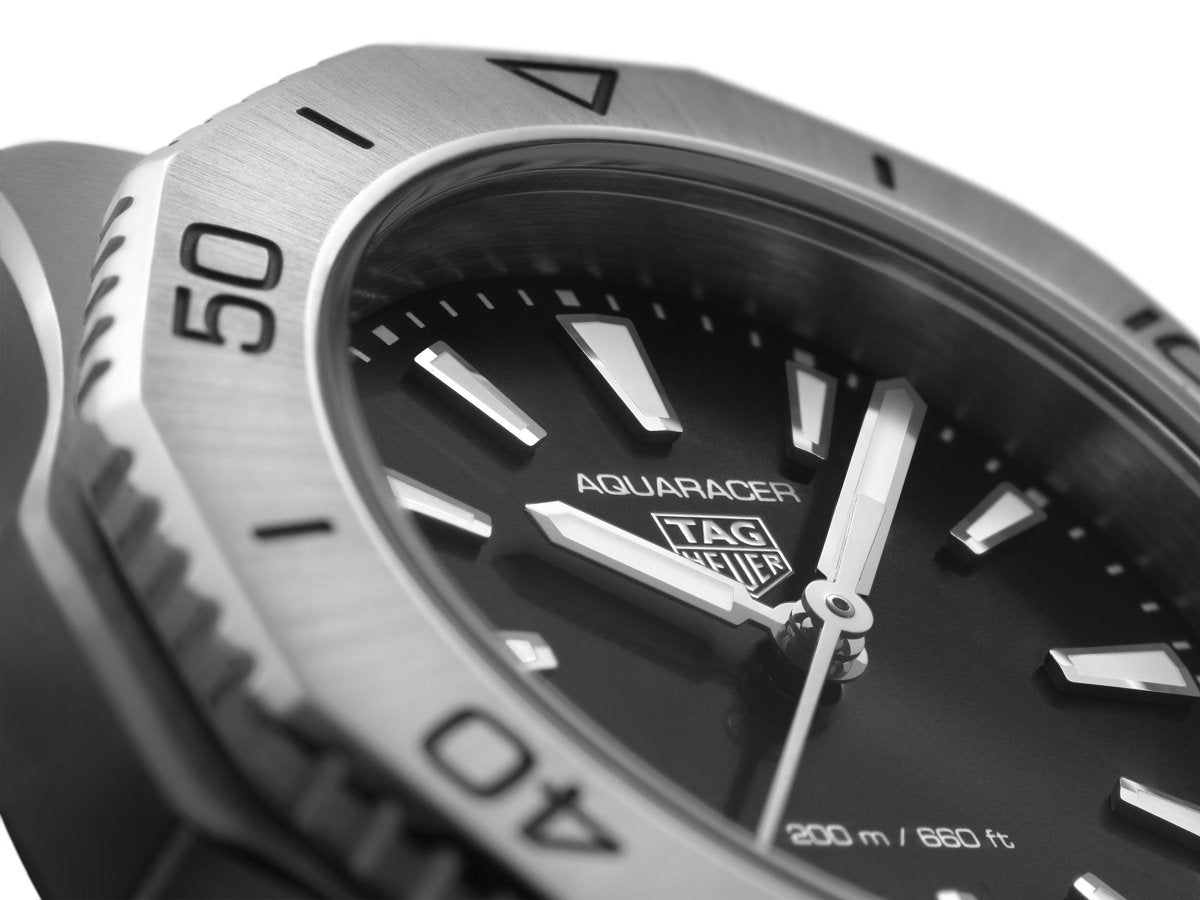 Tag Heuer - Aquaracer Professional 200 - Tustains Jewellers