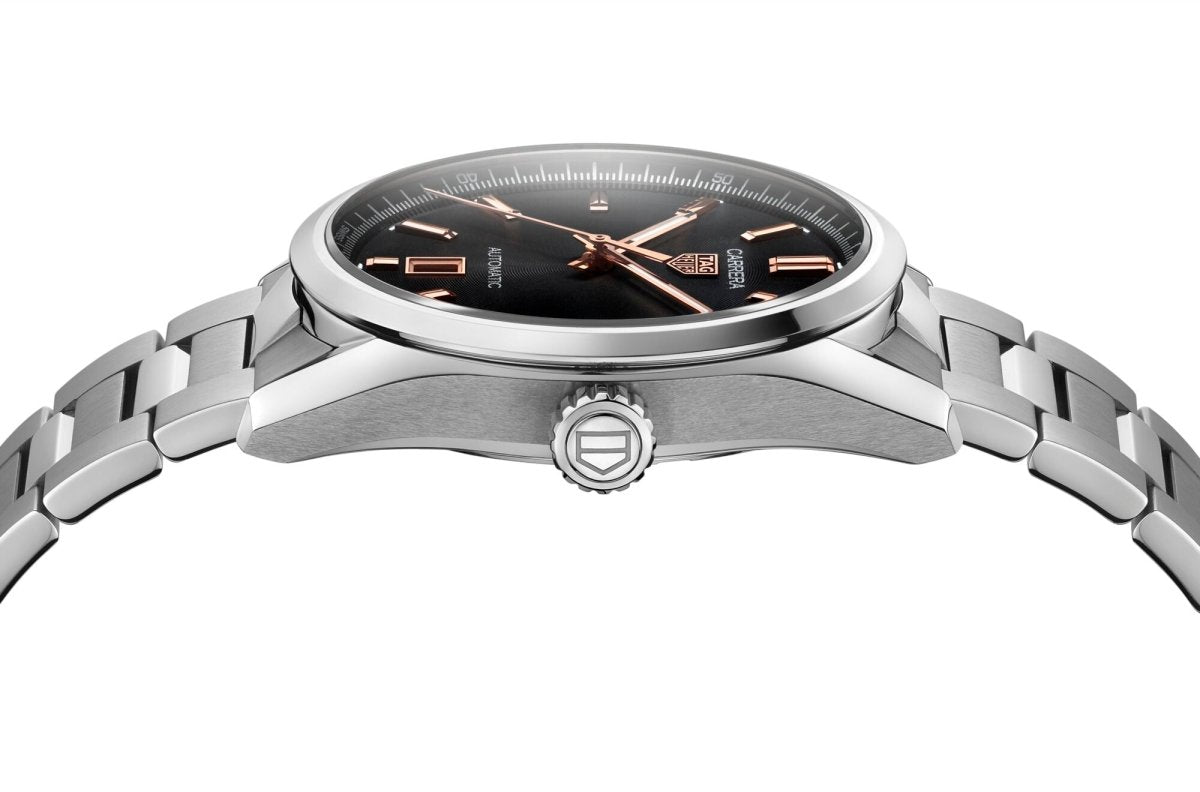 TAG Heuer - Carrera Date - Tustains Jewellers